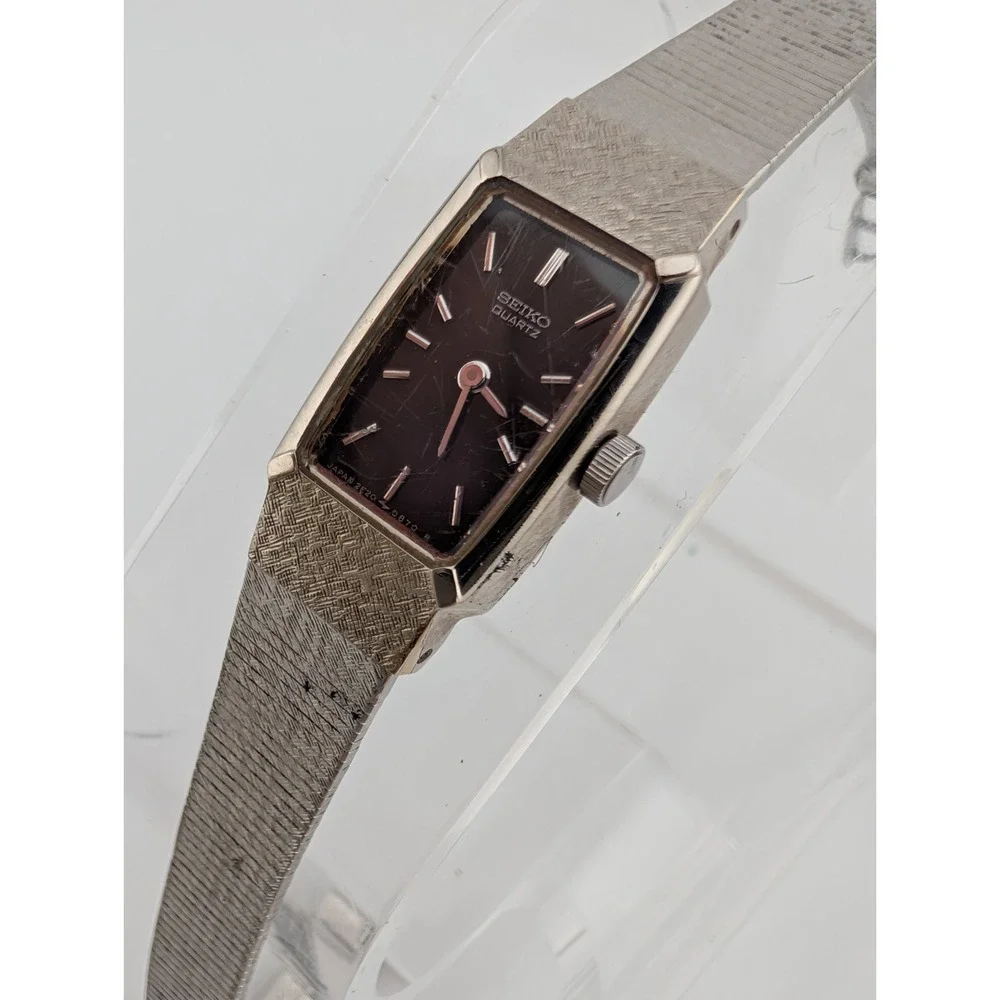 Vintage‎ Seiko Watch Women 13mm Case Silver 6.75